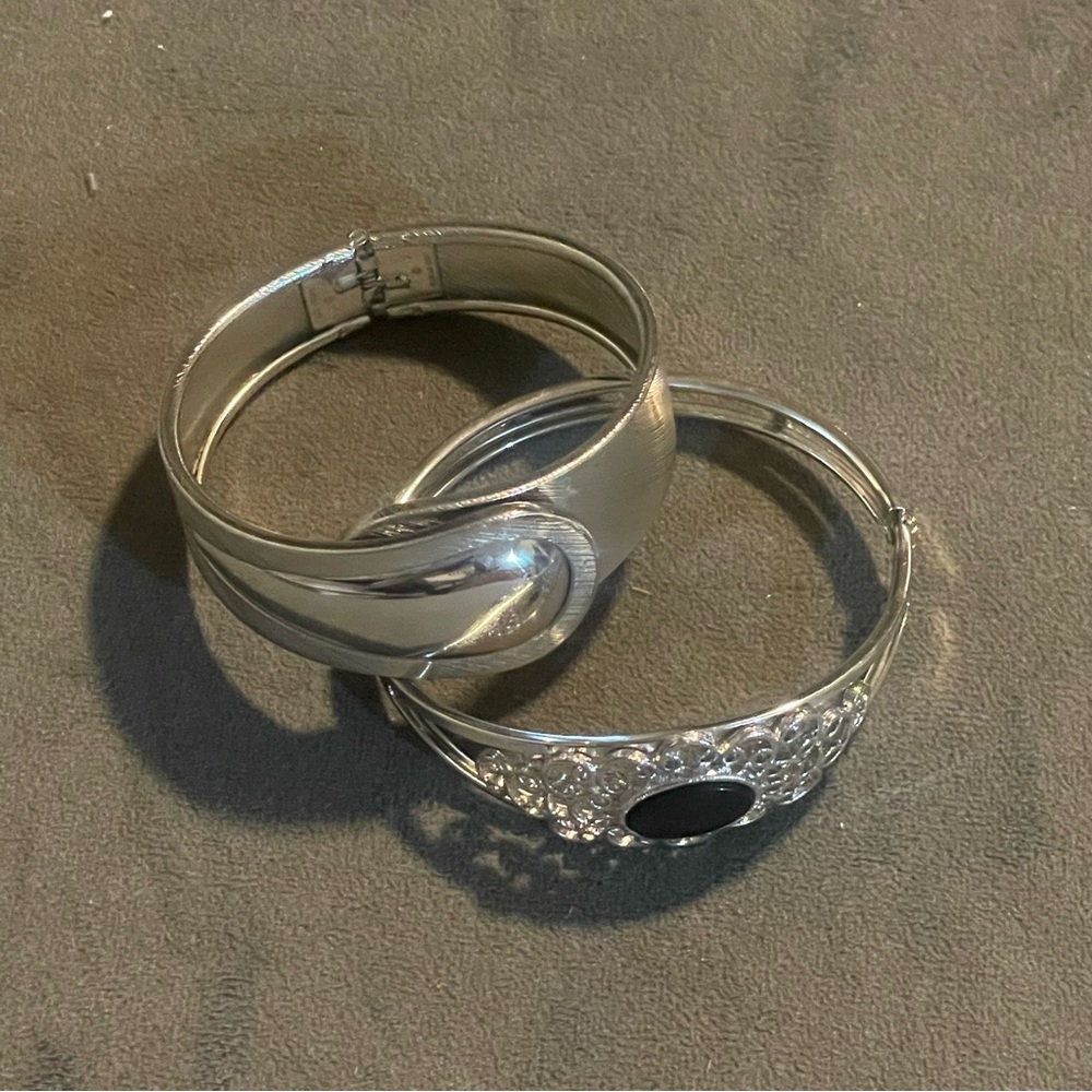 Vintage Signed Sarah Coventry Bangle Bracelet Lot